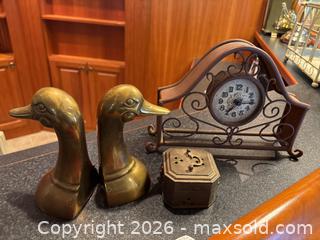 MaxSold Auction: Brass & Copper A - London (Ontario, Canada) PARTNER MANAGED Moving Online Auction -  Northumberland Road (CONDO)