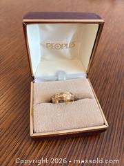 MaxSold Auction: Gold Ring A - London (Ontario, Canada) PARTNER MANAGED Moving Online Auction -  Northumberland Road (CONDO)