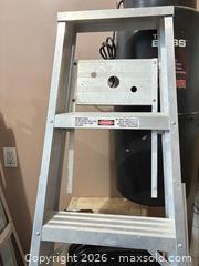 MaxSold Auction: Ladder - London (Ontario, Canada) PARTNER MANAGED Moving Online Auction -  Northumberland Road (CONDO)