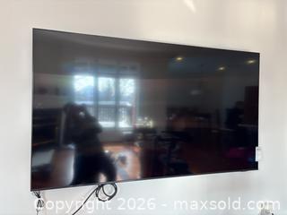 MaxSold Auction: Samsung TV - London (Ontario, Canada) PARTNER MANAGED Moving Online Auction -  Northumberland Road (CONDO)