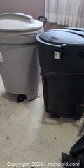 MaxSold Auction: Trash Cans A - London (Ontario, Canada) PARTNER MANAGED Moving Online Auction -  Northumberland Road (CONDO)