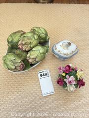 MaxSold Auction: Capodimonte/Richard Ginori Floral Porcelain Set, Made in Italy - Wellesley (Massachusetts, USA) PARTNER MANAGED Downsizing Online Auction - Mayo Road