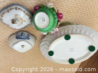 MaxSold Auction: Capodimonte/Richard Ginori Floral Porcelain Set, Made in Italy - Wellesley (Massachusetts, USA) PARTNER MANAGED Downsizing Online Auction - Mayo Road