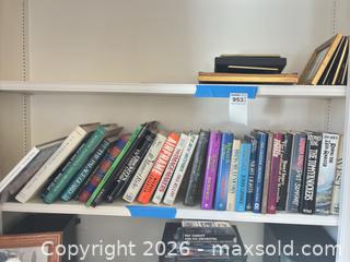 MaxSold Auction: Lot of Hardcover Fiction Books — Mystery, Thriller, Horror - Wellesley (Massachusetts, USA) PARTNER MANAGED Downsizing Online Auction - Mayo Road