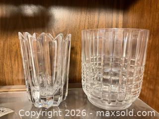 MaxSold Auction: Orrefors, Tyrone Crystal  - Wellesley (Massachusetts, USA) PARTNER MANAGED Downsizing Online Auction - Mayo Road