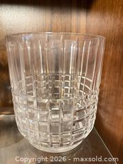 MaxSold Auction: Orrefors, Tyrone Crystal  - Wellesley (Massachusetts, USA) PARTNER MANAGED Downsizing Online Auction - Mayo Road