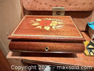 MaxSold Auction: Perfume Bottle, Travel Grooming Kit, Jewelry Box & Enamel Pins - Wellesley (Massachusetts, USA) PARTNER MANAGED Downsizing Online Auction - Mayo Road