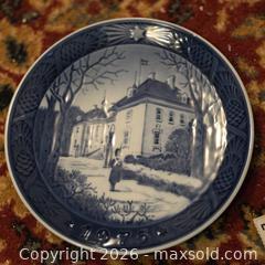 MaxSold Auction: Royal Copenhagen Set of 4 Collector Christmas Plates (Porcelain) - Wellesley (Massachusetts, USA) PARTNER MANAGED Downsizing Online Auction - Mayo Road