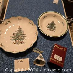 MaxSold Auction: Spode Holiday / Holly Christmas Tree Porcelain Bowls, Ornament, Box - Wellesley (Massachusetts, USA) PARTNER MANAGED Downsizing Online Auction - Mayo Road