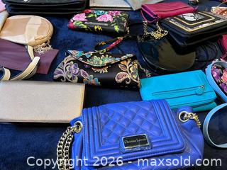 MaxSold Auction: Assorted Handbags & Purses, Mixed Brands B - Kitchener (Ontario, Canada) Estate Sale Online Auction - Fischer-Hallman Road