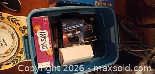 MaxSold Auction: Mixed Video, Board & Electronic Games, Marvel Trading Card B - Kitchener (Ontario, Canada) Estate Sale Online Auction - Fischer-Hallman Road