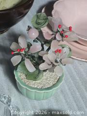 MaxSold Auction: Assorted collectibles/ china/ glass - Burnaby (British Columbia, Canada) SELLER MANAGED Downsizing Online Auction - Claude Avenue