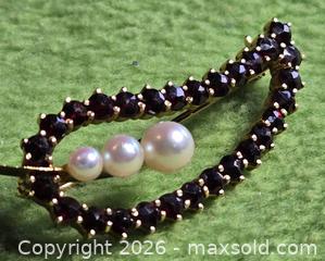 MaxSold Auction: Birks 10K gold leaf shaped Brooch .  Jewelry. - Burnaby (British Columbia, Canada) SELLER MANAGED Downsizing Online Auction - Claude Avenue