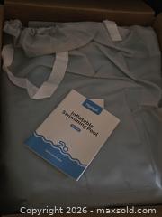 MaxSold Auction: New in Box.  Inflatable Family Pool/  for splashing or ball or sand pit - Burnaby (British Columbia, Canada) SELLER MANAGED Downsizing Online Auction - Claude Avenue
