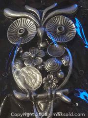 MaxSold Auction: New.  Jewelry. Neva ross owl silver tone brooch - Burnaby (British Columbia, Canada) SELLER MANAGED Downsizing Online Auction - Claude Avenue