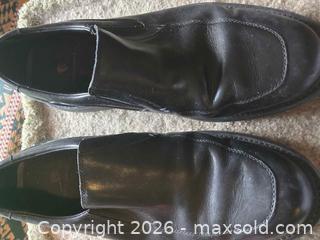 MaxSold Auction: Size 13 Wide Men's Quality Footwear - Burnaby (British Columbia, Canada) SELLER MANAGED Downsizing Online Auction - Claude Avenue