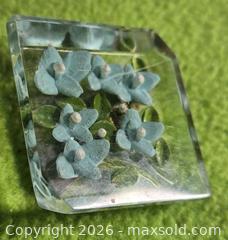 MaxSold Auction: Very Vintage Blue Floral Reverse Carved painted Lucite brooch. Jewelry. - Burnaby (British Columbia, Canada) SELLER MANAGED Downsizing Online Auction - Claude Avenue