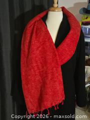 MaxSold Auction: Yak Wool Scarf - Burnaby (British Columbia, Canada) SELLER MANAGED Downsizing Online Auction - Claude Avenue