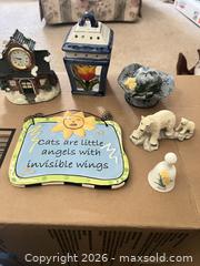 MaxSold Auction: Lot of 7 Figurines, Trinket Boxes, Ceramic/Porcelain Clocks & Decor - Sarnia (Ontario, Canada) PARTNER MANAGED Downsizing Online Auction -  Palmerston Street