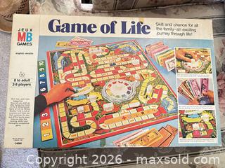 MaxSold Auction: Milton Bradley The Game of Life (Canadian MB Games English — C4000) - Sarnia (Ontario, Canada) PARTNER MANAGED Downsizing Online Auction -  Palmerston Street