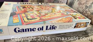 MaxSold Auction: Milton Bradley The Game of Life (Canadian MB Games English — C4000) - Sarnia (Ontario, Canada) PARTNER MANAGED Downsizing Online Auction -  Palmerston Street