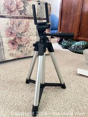 MaxSold Auction: Mini Tabletop Tripod for Phone & Small Camera, 1/4" Mount - Sarnia (Ontario, Canada) PARTNER MANAGED Downsizing Online Auction -  Palmerston Street