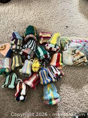 MaxSold Auction: Set of 25 Handmade Decorative Knit Bell Ornaments - Sarnia (Ontario, Canada) PARTNER MANAGED Downsizing Online Auction -  Palmerston Street