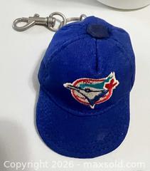 MaxSold Auction: Toronto Blue Jays Pin, Keychain & Collectible Lot (1992 Labatt's) - Sarnia (Ontario, Canada) PARTNER MANAGED Downsizing Online Auction -  Palmerston Street