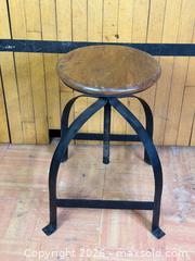 MaxSold Auction: Iron Swivel Bar Stool - Hamilton (Ontario, Canada) SELLER MANAGED Estate Sale Online Auction - Gertrude Street