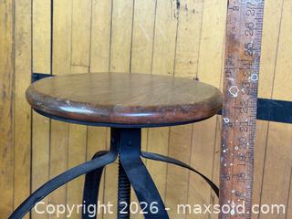 MaxSold Auction: Iron Swivel Bar Stool - Hamilton (Ontario, Canada) SELLER MANAGED Estate Sale Online Auction - Gertrude Street