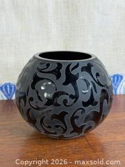 MaxSold Auction: Signed Michael Weems Elise Charcoal Round Bowl/Vase - Hamilton (Ontario, Canada) SELLER MANAGED Estate Sale Online Auction - Gertrude Street