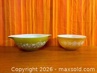 MaxSold Auction: Vintage PYREX Mixing Bowls - Hamilton (Ontario, Canada) SELLER MANAGED Estate Sale Online Auction - Gertrude Street