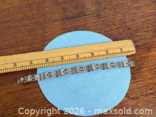 MaxSold Auction: Vintage Sterling Silver Mexico Bracelet - Hamilton (Ontario, Canada) SELLER MANAGED Estate Sale Online Auction - Gertrude Street