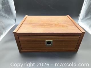 MaxSold Auction: Midcentury Modern MCM Wall-Mounted Floating Wooden Nightstand #2 - Cobourg (Ontario, Canada) SELLER MANAGED Moving Online Auction - Burnham Street