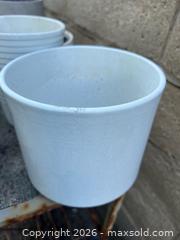 MaxSold Auction: Assorted Ceramic Pots - Oxnard (California, USA) PARTNER MANAGED Estate Sale Online Auction - West Fifth Street