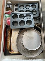 MaxSold Auction: Bakeware! Pans and More - Oxnard (California, USA) PARTNER MANAGED Estate Sale Online Auction - West Fifth Street