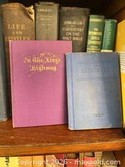 MaxSold Auction: Bibles & Christian Literature  - Oxnard (California, USA) PARTNER MANAGED Estate Sale Online Auction - West Fifth Street