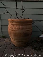 MaxSold Auction: Extra Large Terracotta Planter - Oxnard (California, USA) PARTNER MANAGED Estate Sale Online Auction - West Fifth Street