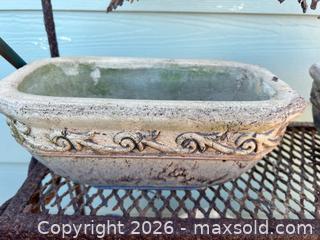 MaxSold Auction: Pots and Plants - Oxnard (California, USA) PARTNER MANAGED Estate Sale Online Auction - West Fifth Street