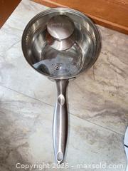 MaxSold Auction: Pots & Pans - Oxnard (California, USA) PARTNER MANAGED Estate Sale Online Auction - West Fifth Street