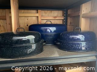 MaxSold Auction: Savory Enamel Roasting Pan & 2 Speckled Enamel Savor Jr - Oxnard (California, USA) PARTNER MANAGED Estate Sale Online Auction - West Fifth Street