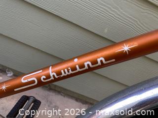 MaxSold Auction: Schwinn Racer De Luxe Bicycle - Vintage Bike! - Oxnard (California, USA) PARTNER MANAGED Estate Sale Online Auction - West Fifth Street