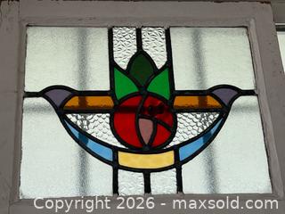 MaxSold Auction: Vintage Arts and Crafts Style Stained Glass Panel - Oxnard (California, USA) PARTNER MANAGED Estate Sale Online Auction - West Fifth Street