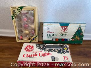 MaxSold Auction: Vintage Christmas Ornaments & Light Sets - Oxnard (California, USA) PARTNER MANAGED Estate Sale Online Auction - West Fifth Street