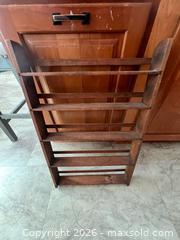 MaxSold Auction: Vintage Kitchen Rack and Jars - Oxnard (California, USA) PARTNER MANAGED Estate Sale Online Auction - West Fifth Street
