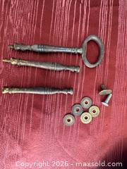 MaxSold Auction: Vintage Royal China - Oxnard (California, USA) PARTNER MANAGED Estate Sale Online Auction - West Fifth Street