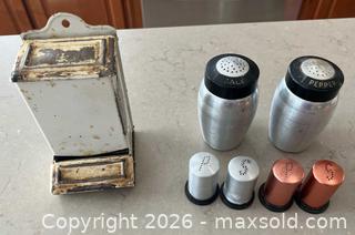 MaxSold Auction: Vintage Salt and Pepper Shakers - Oxnard (California, USA) PARTNER MANAGED Estate Sale Online Auction - West Fifth Street
