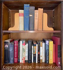 MaxSold Auction: Vintage Shakespeare Books & Mix Of Classic Literature Books - Oxnard (California, USA) PARTNER MANAGED Estate Sale Online Auction - West Fifth Street