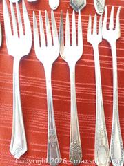 MaxSold Auction: VTG Collection of Silverplate Serving Utensils  - Oxnard (California, USA) PARTNER MANAGED Estate Sale Online Auction - West Fifth Street