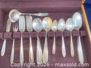 MaxSold Auction: VTG Grosvenor Pattern Silverplate Flatware Set - Oxnard (California, USA) PARTNER MANAGED Estate Sale Online Auction - West Fifth Street